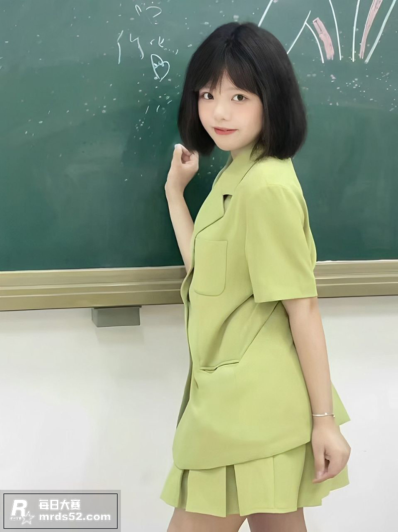 高颜值清纯美少女 长相关图片1