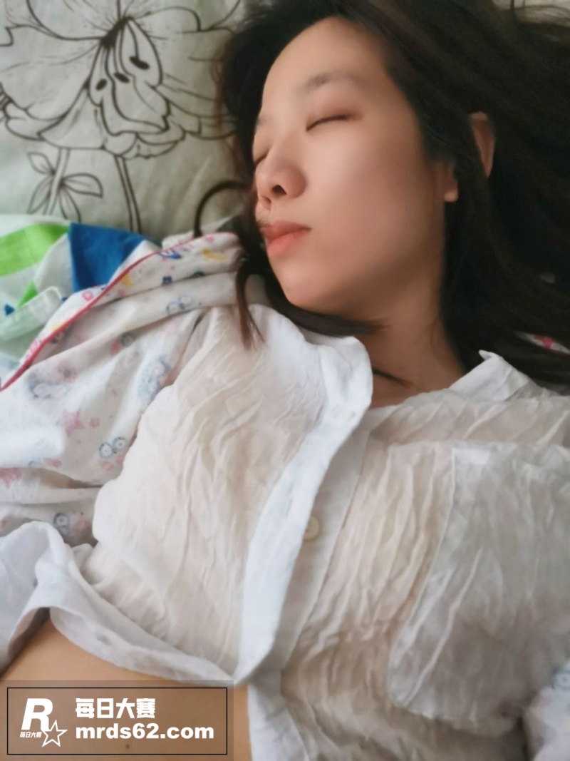东北顶级反差女 琳琳相关图片1