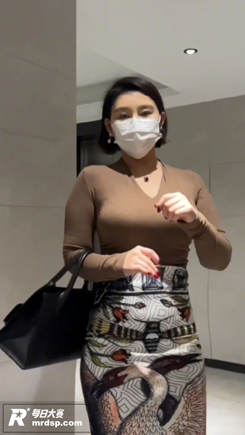 骚妈快乐屋PMV混剪相关图片7 骚妈快乐屋PMV混剪相关图片7