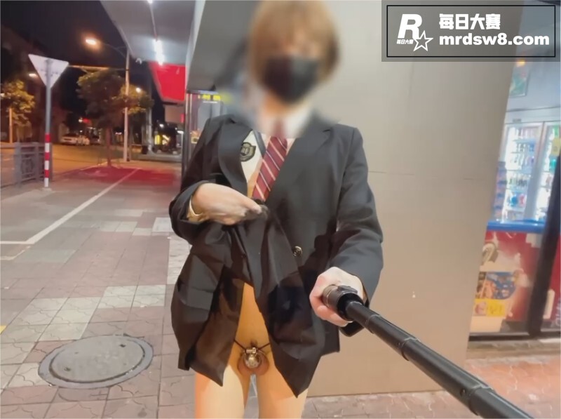 推特美艳伪娘 mik相关图片4