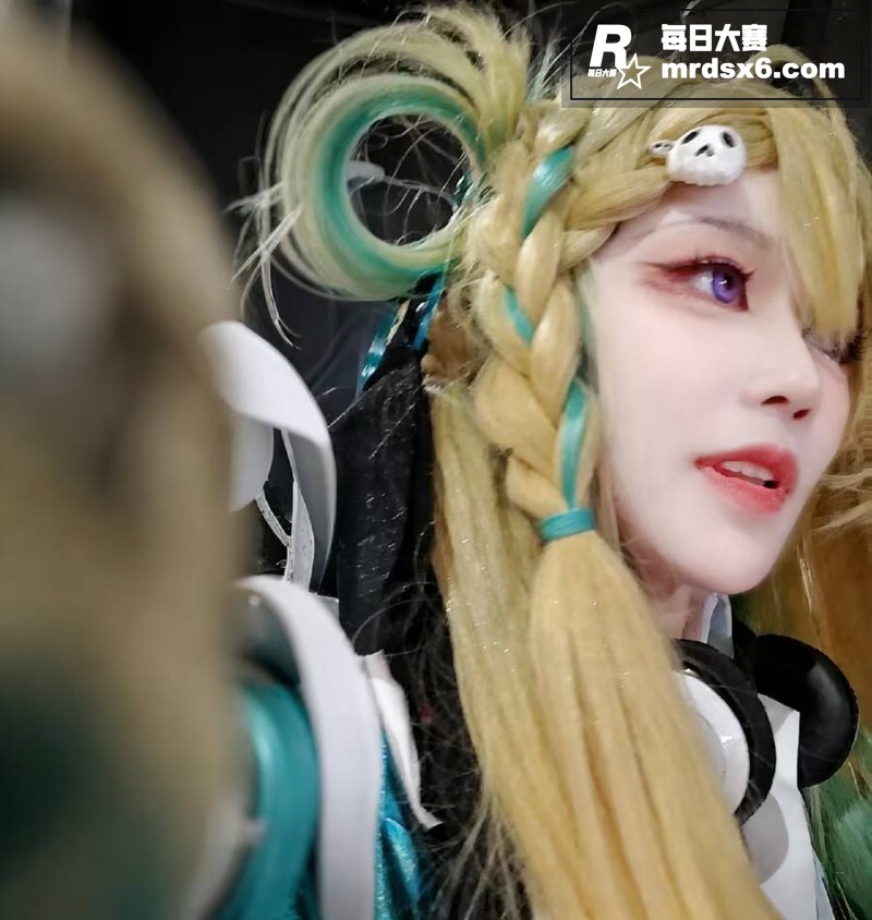B站网红COSER 相关图片7