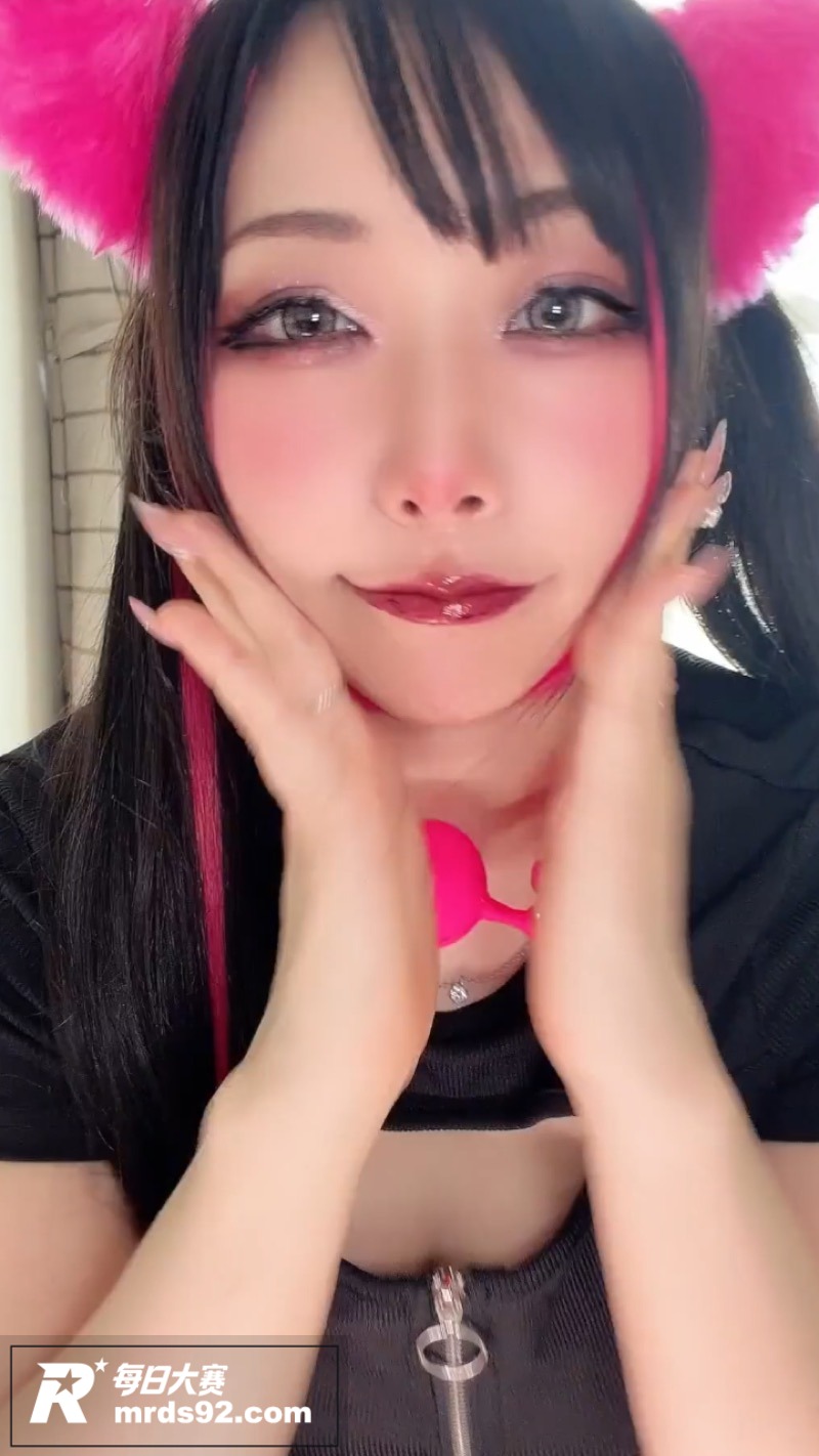 日本顶级阿黑颜女神 相关图片1