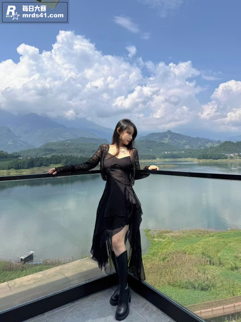 半糖极品女神 小奶猫相关图片5
