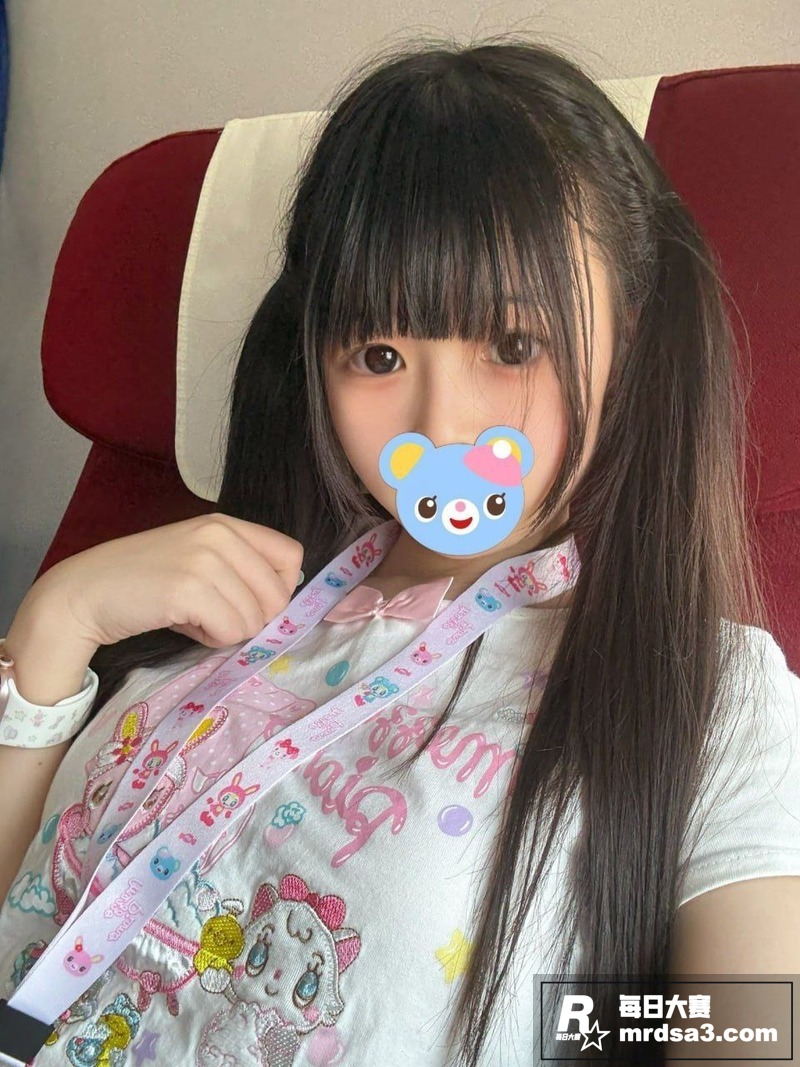 推特极品双马尾萝莉 相关图片9