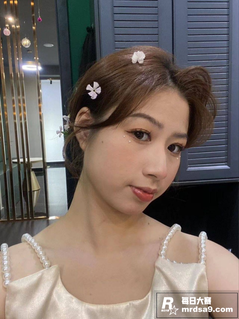 广州反差美女 周思琪相关图片1