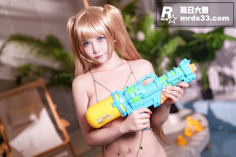 推特高颜值coser相关图片6