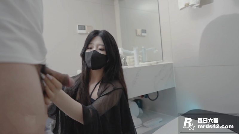 Onlyfans性感相关图片2