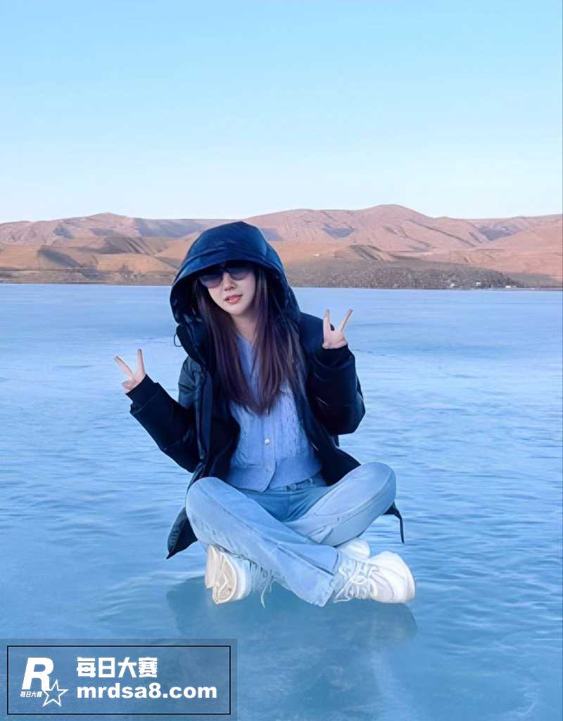 高颜值反差婊 吴莹莹相关图片2