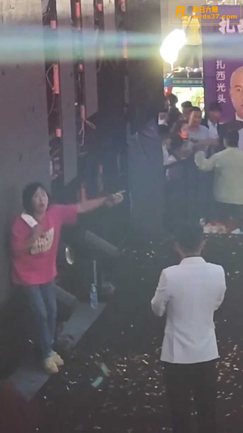云南昆明抖音网红 扎相关图片8