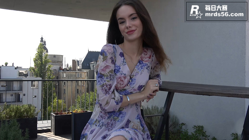 欧美极品女神 Liz相关图片1