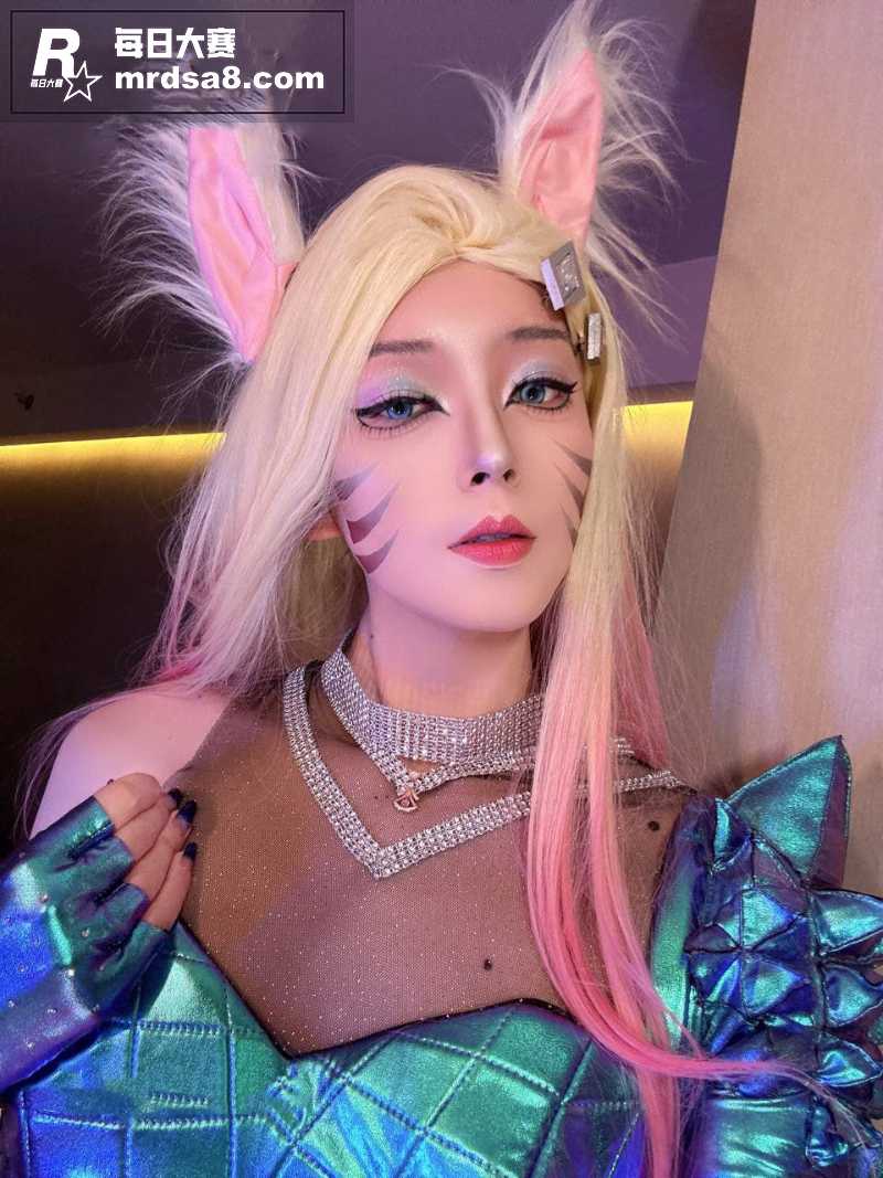 高颜值TS伪娘 丝芙相关图片3