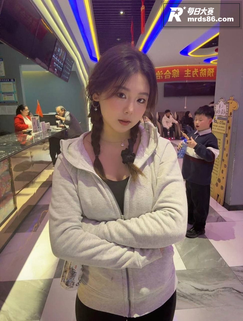 抖音百万粉微胖女网红相关图片21