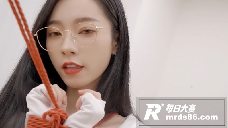 JVID高颜值嫩模 相关图片12