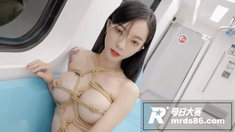 JVID高颜值嫩模 相关图片13