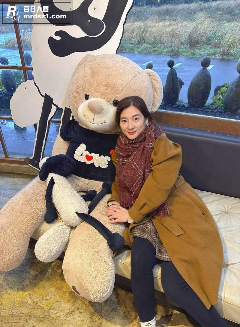 上海反差人妻少妇 雯相关图片2