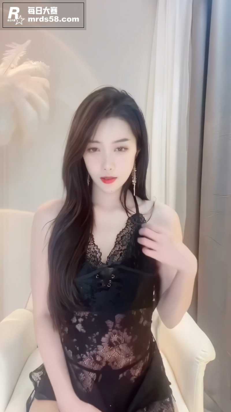 抖音百万粉丝热舞网红相关图片6