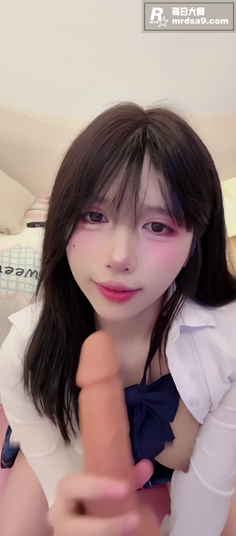 极品高颜值女大学生 相关图片6