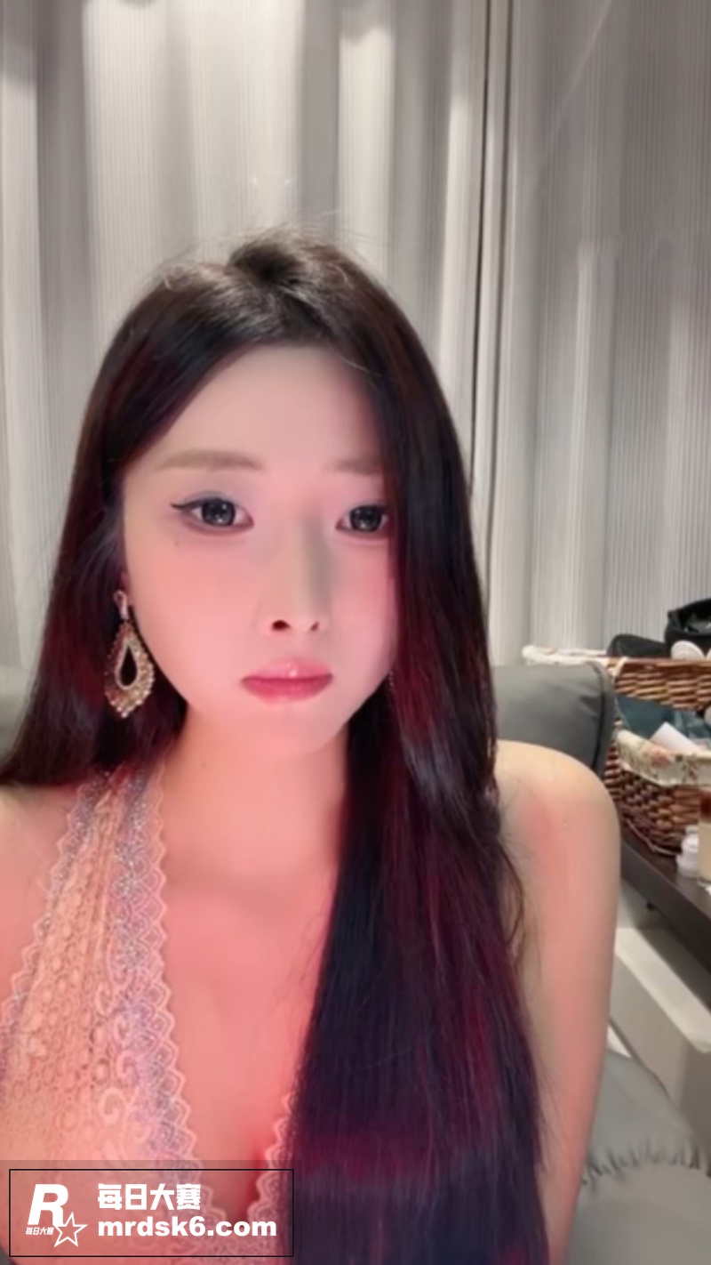 玩物直播御姐女王 娩相关图片3