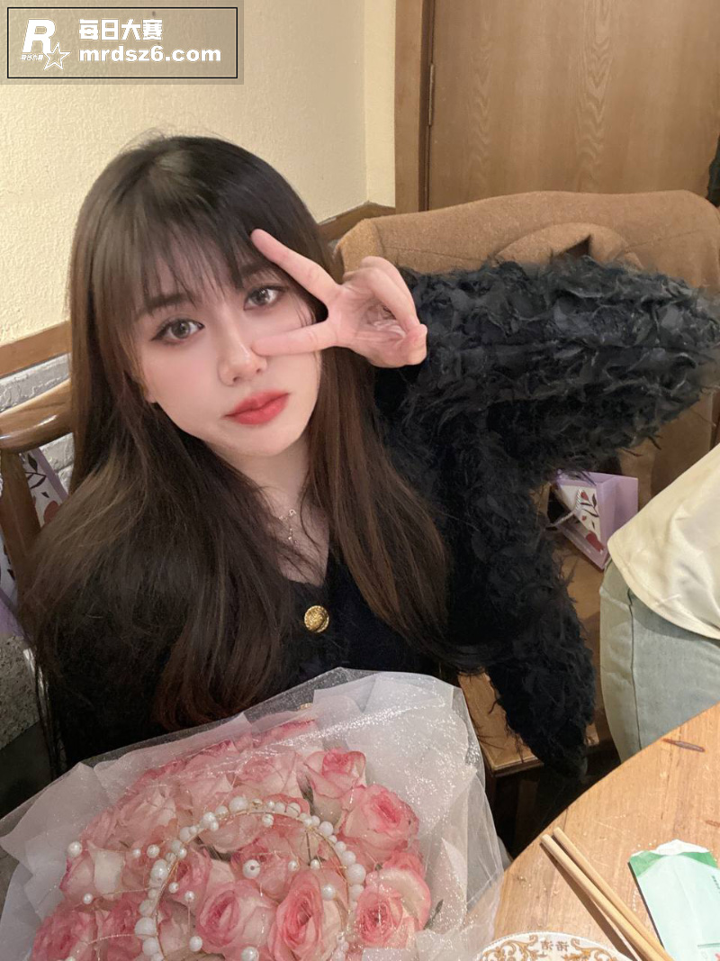 杭州萧山高颜值美女被相关图片1