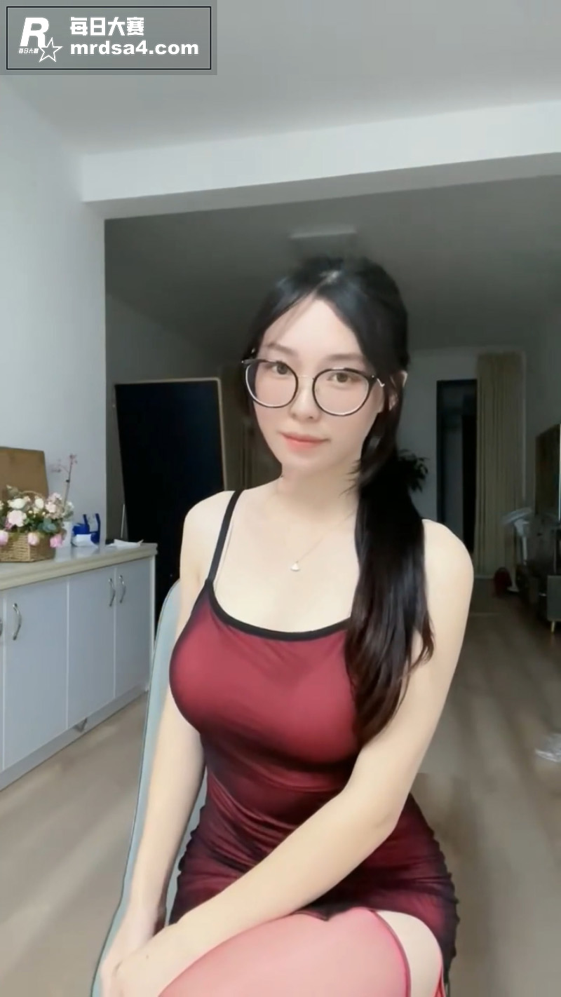 高颜值反差嫩妹 纯情相关图片10