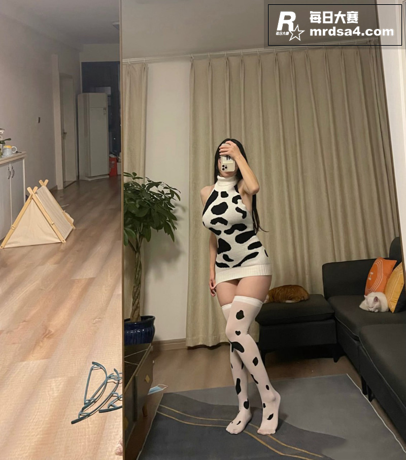 高颜值反差嫩妹 纯情相关图片24