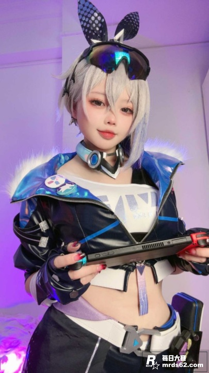 少女映画白虎萝莉 C相关图片2