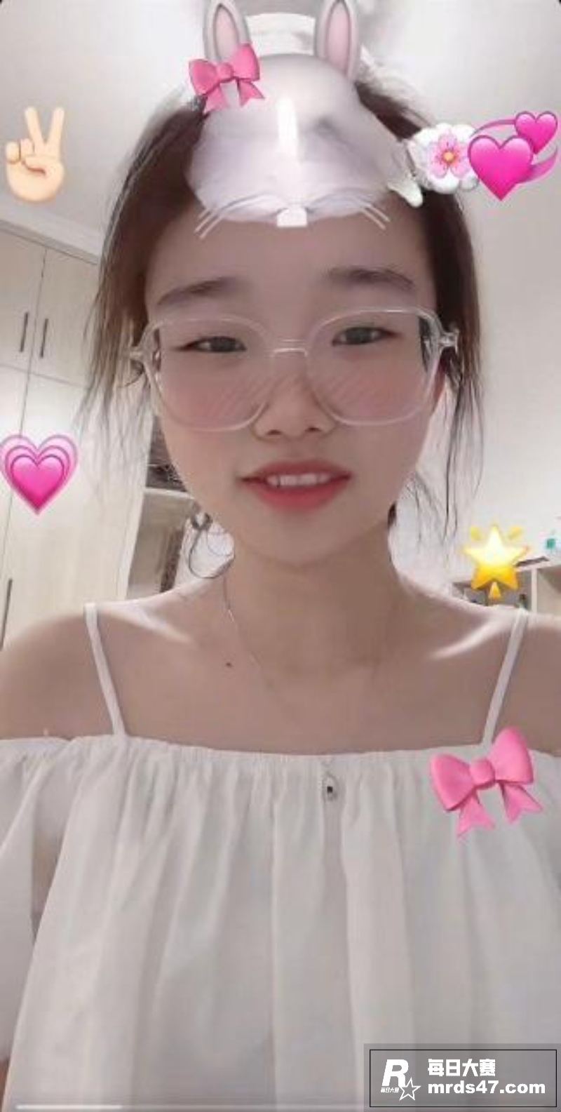鹰潭眼镜妹 孙萌 七相关图片1