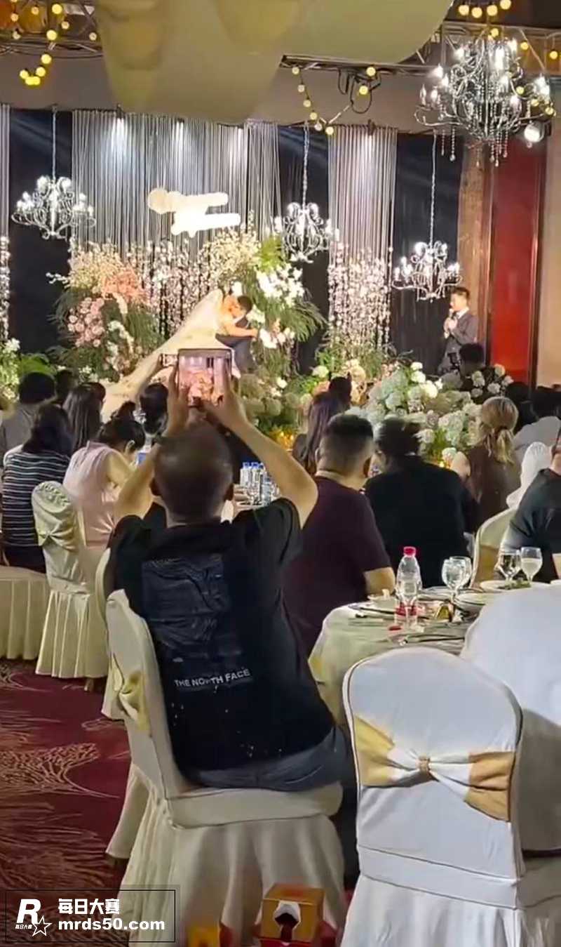 江苏盐城惊现拉拉结婚相关图片2