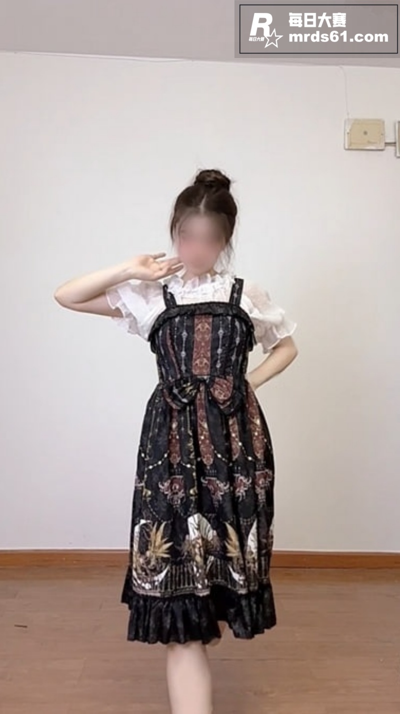 推特极品舞姬 以安 相关图片2