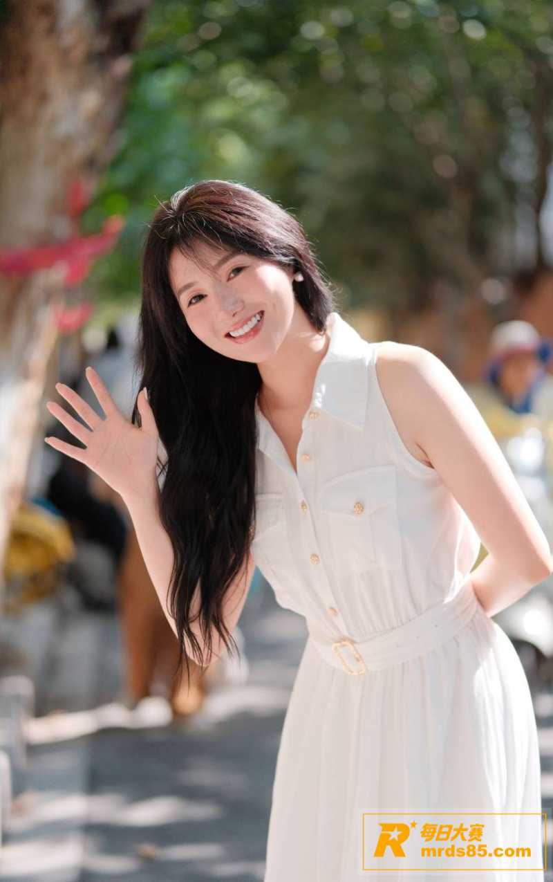 极品绝色人妻系列 车相关图片4