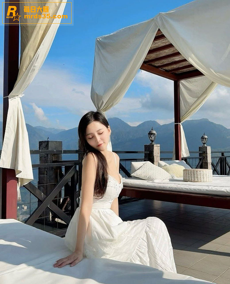 IG10万粉丝高颜值相关图片14