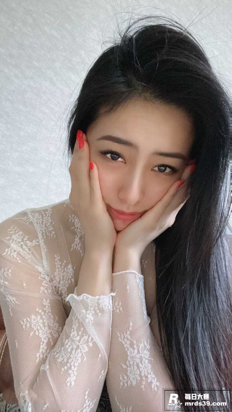 山东济南极品人妻 刘相关图片5