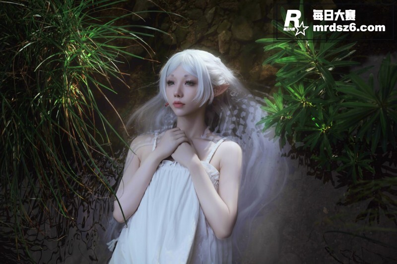 推特极品美艳TS伪娘相关图片1