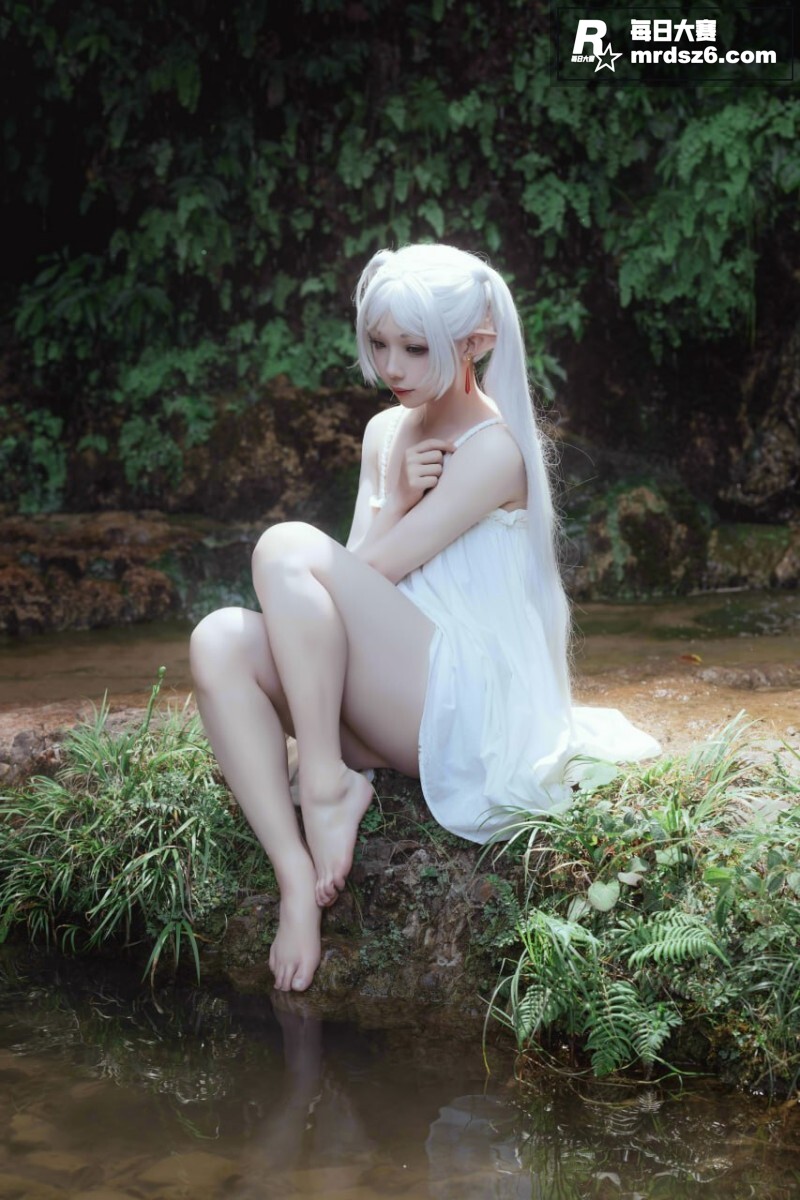 推特极品美艳TS伪娘相关图片10