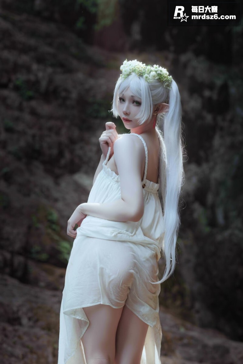 推特极品美艳TS伪娘相关图片21