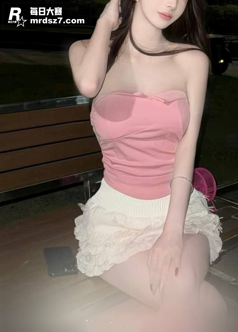 推特约炮大神 冰美式相关图片1