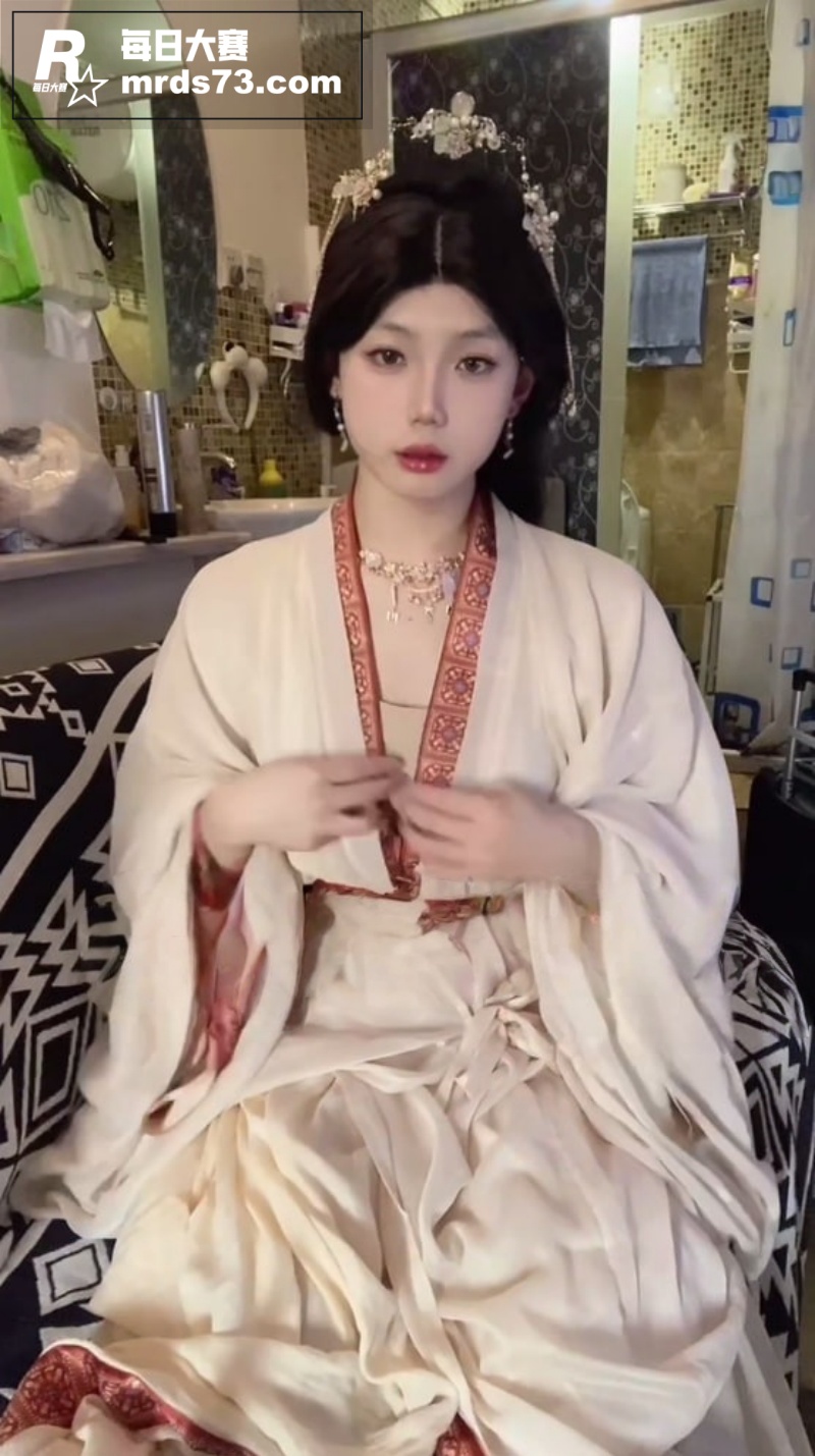推特国产纯欲TS伪娘相关图片1