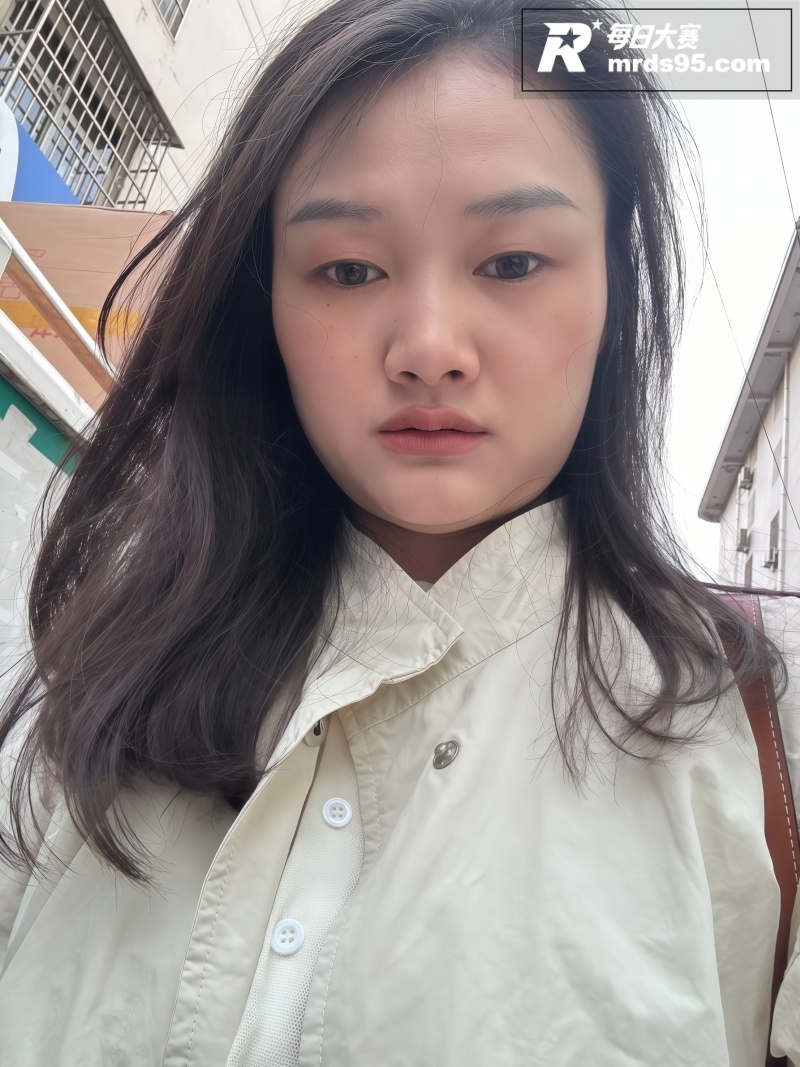 陕西咸阳反差眼镜妹 相关图片8
