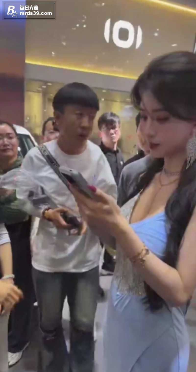 抖音极品网红车模 B相关图片5