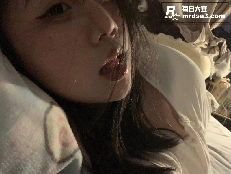 河南护理学院反差学妹相关图片4