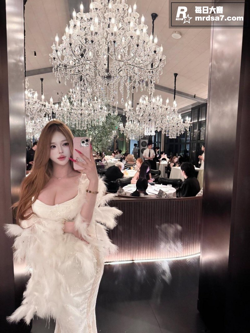 极品高颜值反差婊 李相关图片2