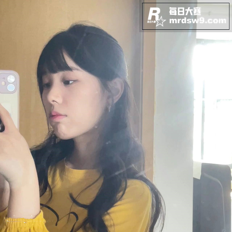 南京大学清纯学生妹 相关图片2