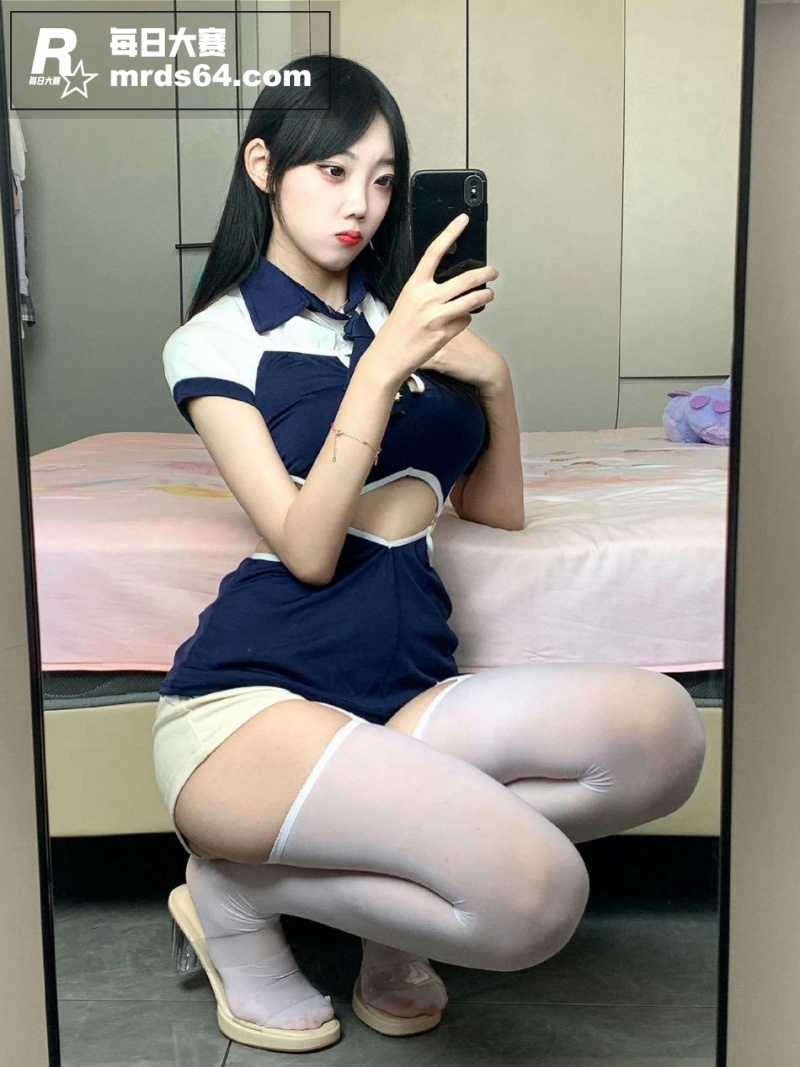 极品高颜值反差少女 相关图片5