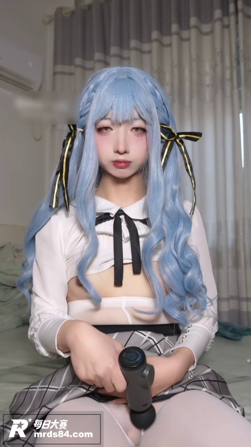 推特极品高颜TS伪娘相关图片4