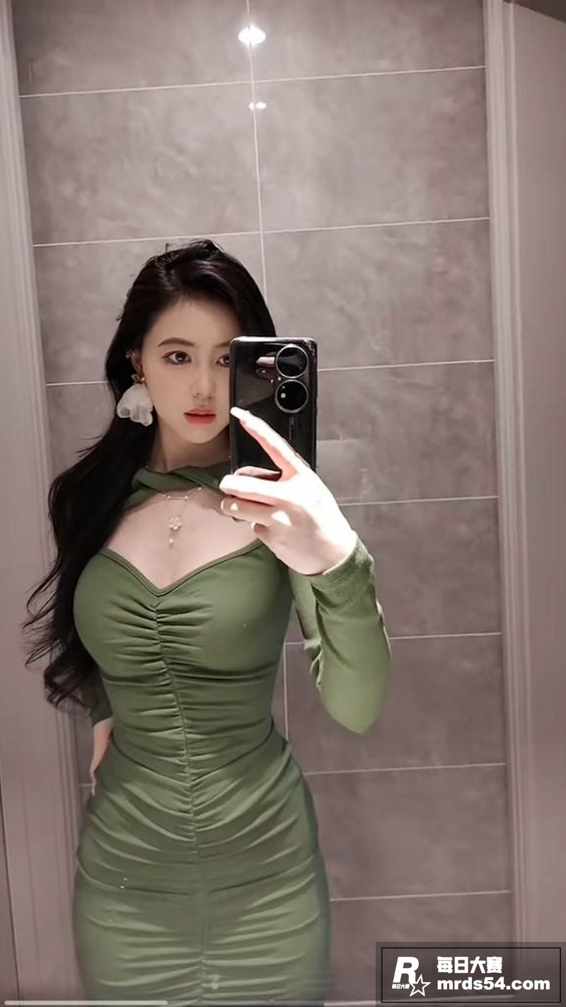 斗鱼高颜值女神 小酒相关图片3