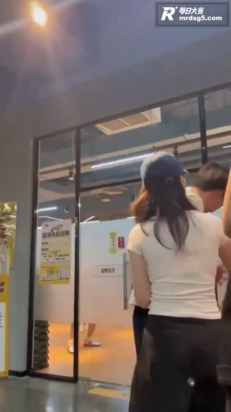 渣男翻车现场 脚踏两相关图片3