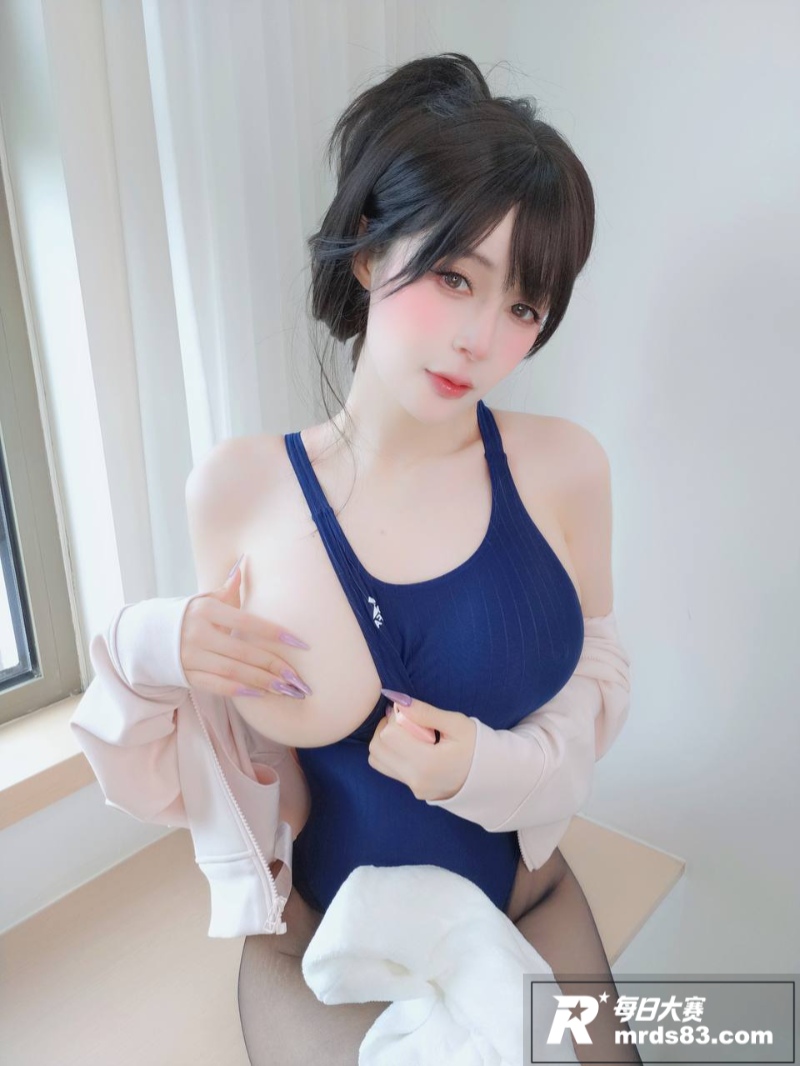 推特老牌福利姬 白银相关图片5