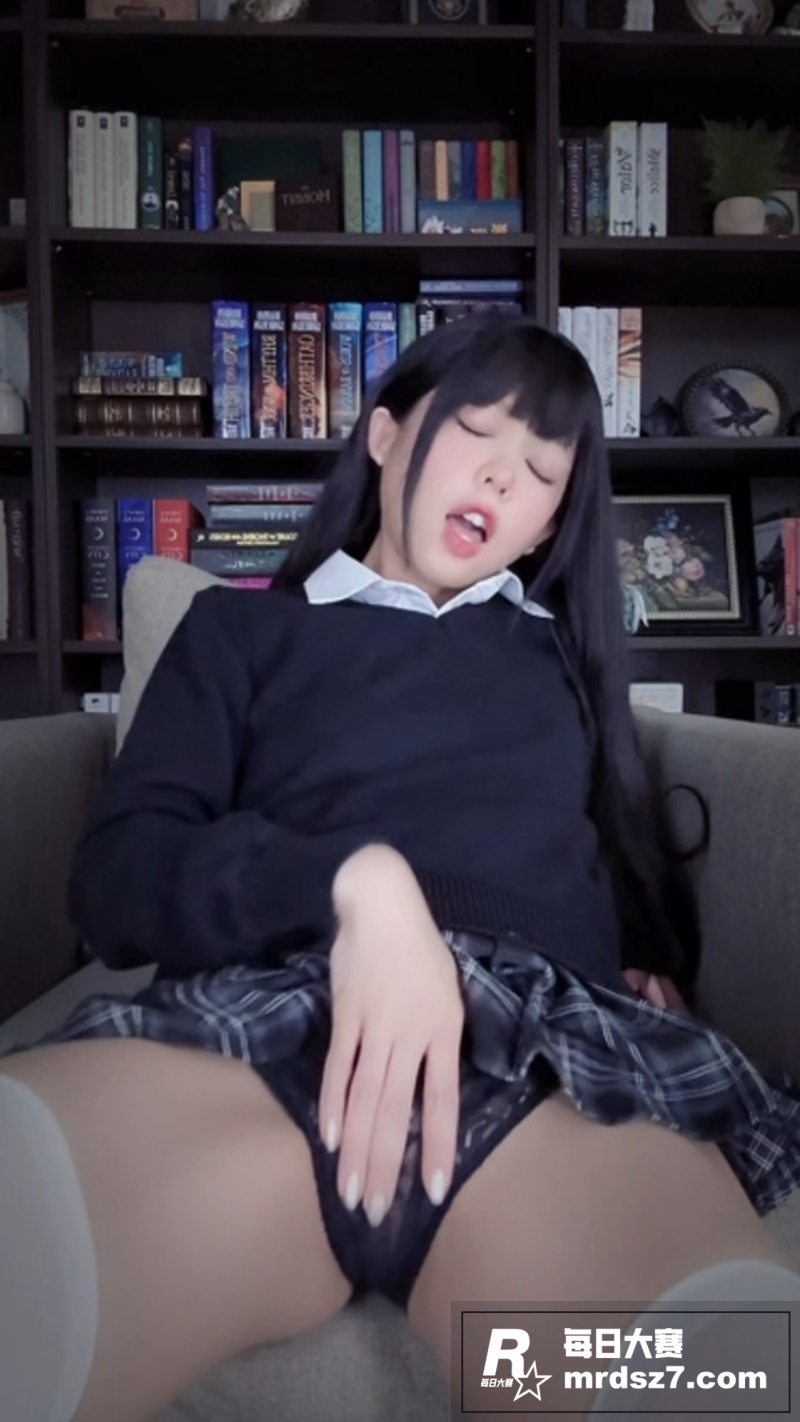OnlyFans福利相关图片4
