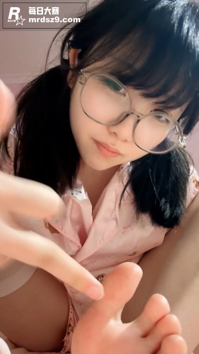 玩物萝莉主播 葱宝 相关图片8