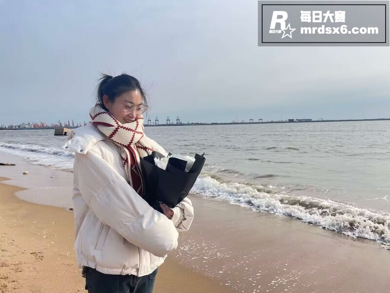 陕西反差眼镜妹 孙红相关图片18